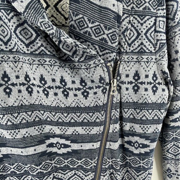 Lucky Brand Women's Offset Zipper Collared Sweat Shirt Geometric Print Size S - Picture 4 of 11